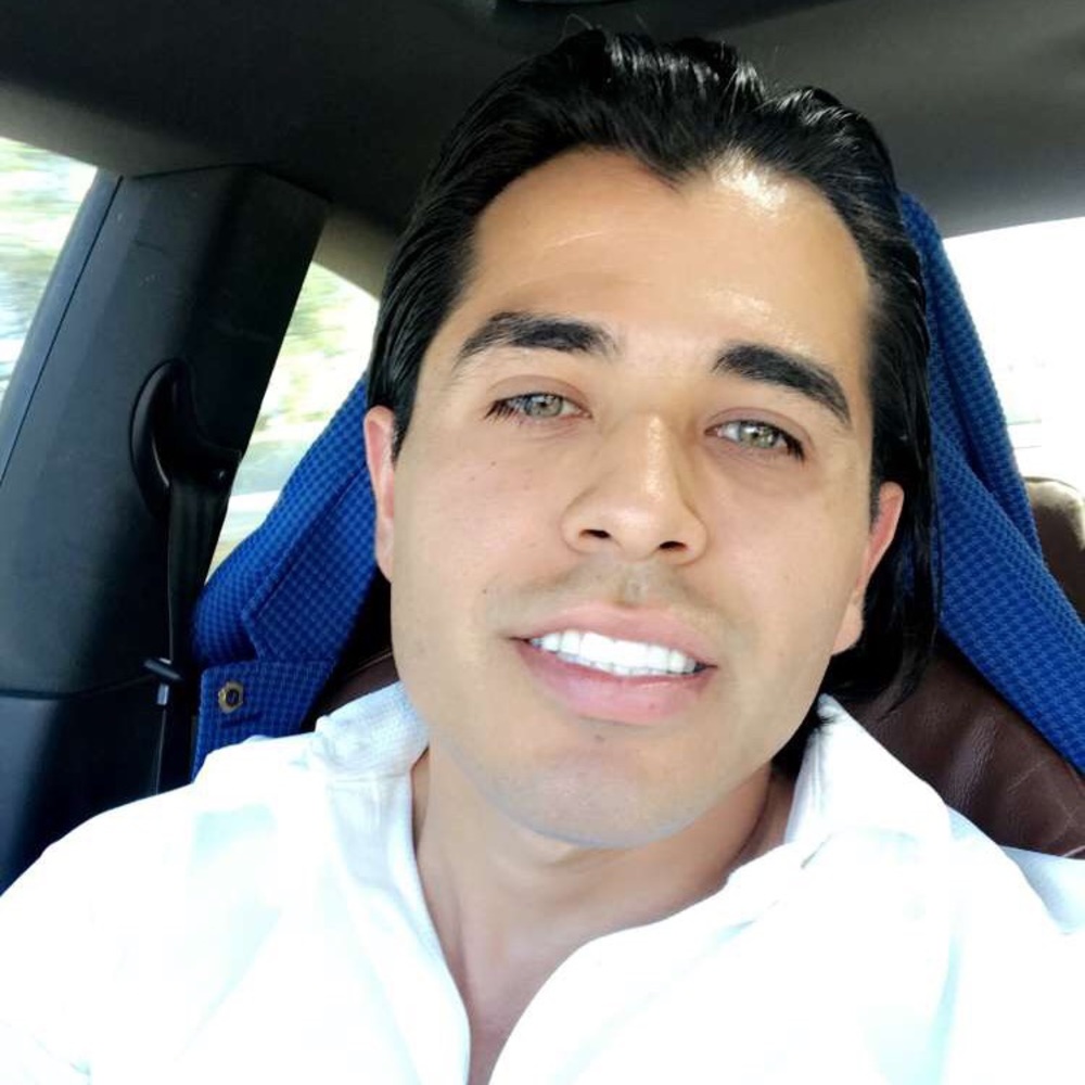 Meet your PoshMark seller, Hector (Abq,NM)